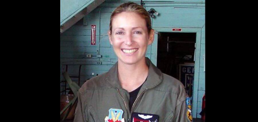 Read more about the article Author, Leader and Retired Fighter Pilot Kim Campbell to be Keynote Speaker at the EWF Annual Conference
